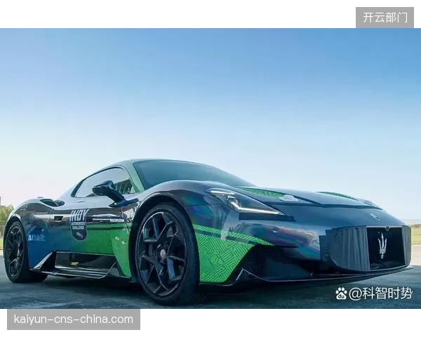 对于赛车、翼装飞行等极限运动，AI远程导播提供了绝对的安全生产保障